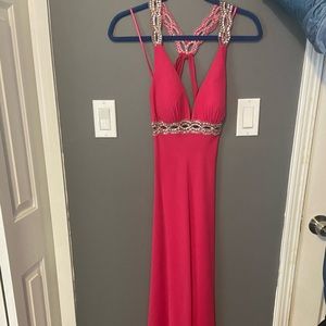 Faviana Size 4 Prom dress altered to fit 5’3 with 2 inch heels